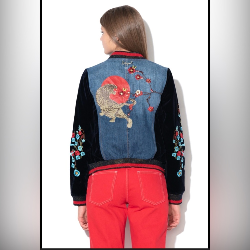 NEW📍Desigual Tottori  Embroidered Bomber Jacket velvet & Denim 40 medium - Picture 2 of 16